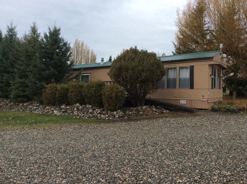 קווסנל Robert'S Roost Rv Park Resort מראה חיצוני תמונה