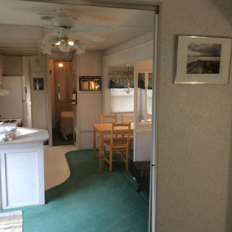 קווסנל Robert'S Roost Rv Park Resort מראה חיצוני תמונה