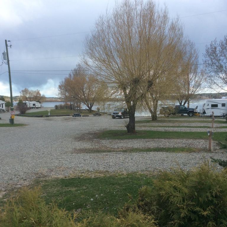 קווסנל Robert'S Roost Rv Park Resort מראה חיצוני תמונה